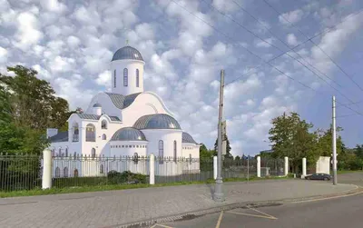 Как православные храмы Москвы ищут подход к миллениалам и зумерам |  Московские Новости | Дзен