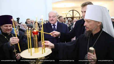 Православные христиане празднуют день Покрова Божией Матери