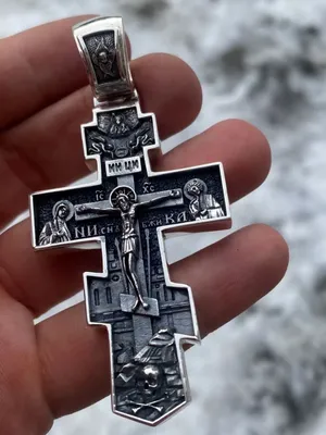 Православный крест из платины 950 пробы с бриллиантами Купить в Москве