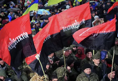 Правый сектор» воюет с боевиками на Донбассе | Донбасc Реалии - YouTube