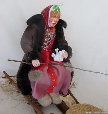 Как выглядит 72-летняя Настенька из \"Морозко\", решившая, что уколы красоты  спасут её от старости