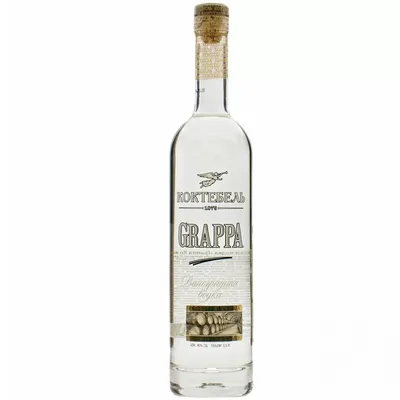 Забронировать Водка виноградная Коктебель GRAPPA 40% 0,5л, в Москве. Водка  виноградная Коктебель GRAPPA 40% 0,5л - отзывы и цены в фирменном магазине