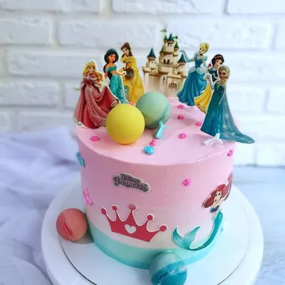 Заказать торт с принцессами Дисней для девочки на 6 лет по цене 2 190 ₽ за  килограмм