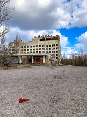 ПРИПЯТЬ ДО И ПОСЛЕ. Фотосравнения, которые покажут, что время делает с  заброшенным городом в Чернобыле | Исследователь Войтек | Дзен