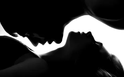 Картинки по запросу нежные прикосновения мужчина и женщина | Black and  white, Kiss and romance, In this moment