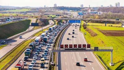 Пробки на дорогах» — создано в Шедевруме