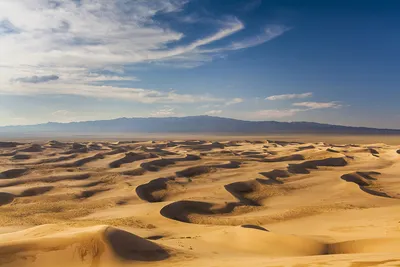 Какую толщину имеет слой песка в пустыне / Путешествия и туризм / iXBT Live