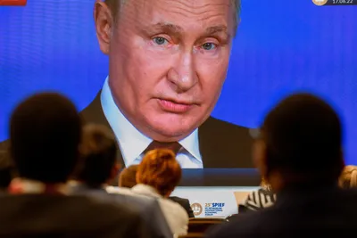 Что сказал Владимир Путин на «Прямой линии» и пресс-конференции 2023 года —  Сноб