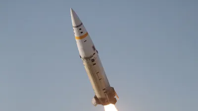 File:Геофизические ракеты Р-2А и Р-5А.jpg - Wikipedia