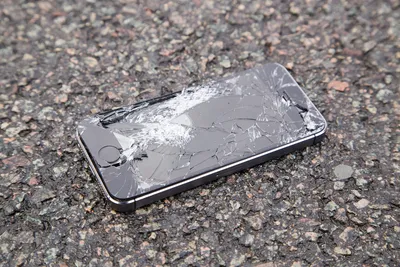 Что делать с разбитым экраном iPhone | AppleInsider.ru