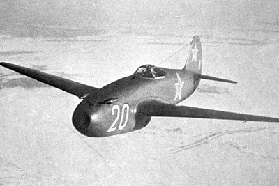 75 лет назад состоялись первые полеты реактивных истребителей МиГ-9 и Як-15  - Газета.Ru