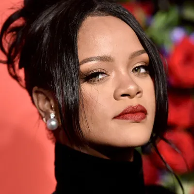 Rihanna Sends Cease-and-Desist After Songs Played at Trump Rally