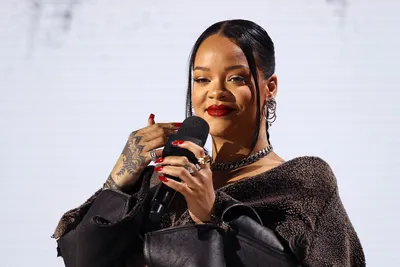 Will Rihanna perform during the Super Bowl Halftime Show?