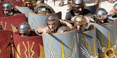 Секреты стойкости римских легионеров. Рассказываем о правилах жизни самых  сильных воинов своего времени | Дом Свечей | Дзен