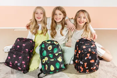 Рюкзаки для девочек с принтами от российского бренда Like.me