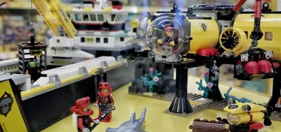 Обзор от покупателя на Конструктор LEGO® DC Comics Super Heroes 76117 Робот  Бэтмена против робота Ядовитого Плюща — интернет-магазин ОНЛАЙН ТРЕЙД.РУ