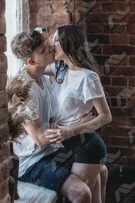Поцелуи: целуемся в лучших традициях Голливуда | WMJ.ru