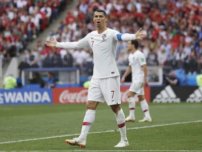 Portugal and Al-Nassr superstar Cristiano Ronaldo sets himself ridiculous  1,000-goal career target after match-winning brace against Slovakia |  Goal.com