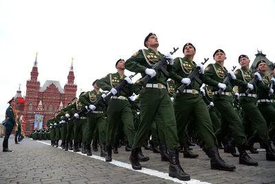 Численность российской армии будет увеличена на 137 000 человек - Ведомости