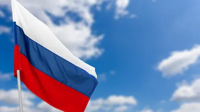 К Дню Государственного флага России