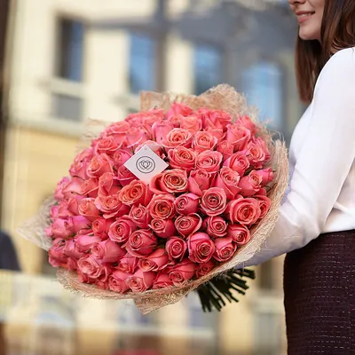 51 роза белого и розового цветов | доставка по Москве и области