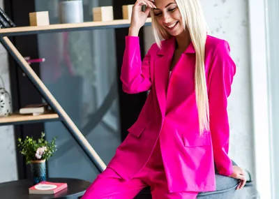 С каким цветом сочетается розовый - советы производителя одежды Аржен |  ARjen