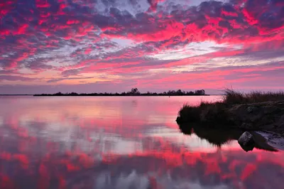 Обои закат, розовый, море, раздел Природа, размер 2560x1600 Wide - скачать  бесплатно картинку на рабочий стол и телефон