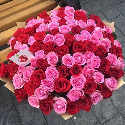 Букет из 19 свежей насыщенно розовой розы ~ Доставка цветов в Ижевске