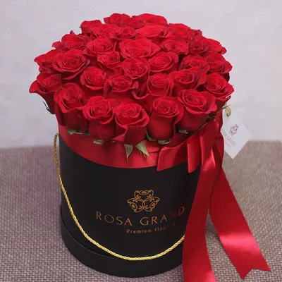 Розы в коробке в виде сердца #3 | Алая Роза