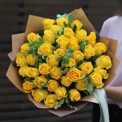 К чему дарят желтые розы: что означают желтые розы?