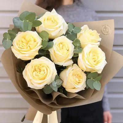 Желтые розы поштучно купить с доставкой в Москве | Заказать букет цветов  недорого