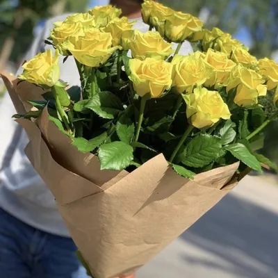 Букет «Первоклассные желтые розы» купить. Любителям желтого Закажите  круглосуточно.