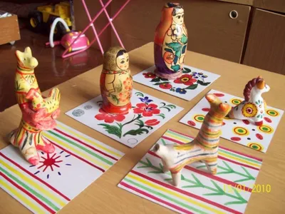 Тематический час «Русские игрушки» В рамках Года народного творчества —  Библиотека им. Б.А. Богаткова