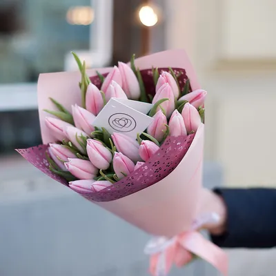 купить Открытку С 8 марта (тюльпаны и крокусы) 12х18,5 см - Gobelenka.ru