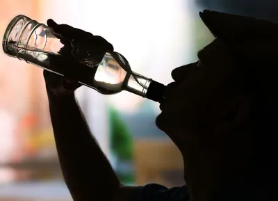 Почему «Анонимные алкоголики» не приживаются в России (The Boston Globe,  США) | 18.01.2022, ИноСМИ