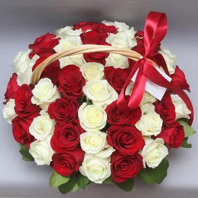 Свадебный букет с белыми розами - Арт. 3927