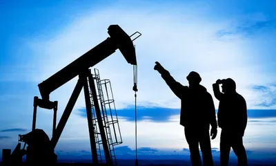 С Праздником! Днем работников нефтяной и газовой промышленности!