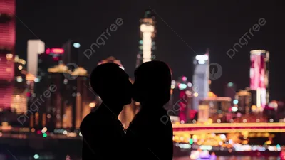 Красивые романтичные изолированные пары Стоковое Фото - изображение  насчитывающей счастье, красно: 107752974