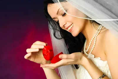 Как казахстанским знаменитостям предлагают выйти замуж - Новости | Караван