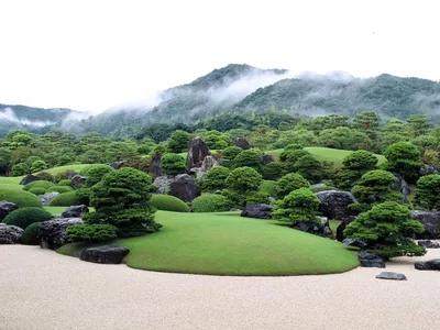 Kenrokuen сад в Kanazawa Ishikawa Японии. Kenrokuen один из 3 больших садов  Японии Стоковое Изображение - изображение насчитывающей японско, строя:  189787983