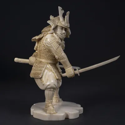 Катана, меч самурайский, на подставке купить по цене 4 600 р., артикул:  D-50012-2-BK-KA в интернет-магазине Kitana