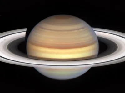 Saturn and Its Aurora (Hubble) | Webb