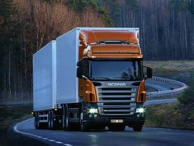 Scania выпустила полуприцеп-тягач, и мешок с заказами лопнул - Грузовики  TIR Centrum