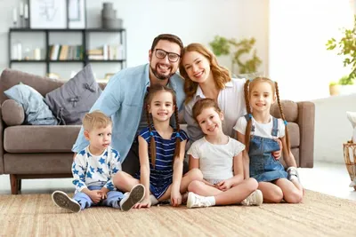 картинки счастливая семья с 3 детьми: 2 тыс изображений найдено в  Яндекс.Картинках | Семейное фото материнства, Фото семьи, Семейные фото на  улице