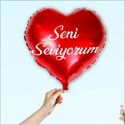 I Love You Text in Turkish Seni Seviyorum Turns To Dust from Left on Purple  Background Stock Illustration - Illustration of couple, beautiful: 84237743