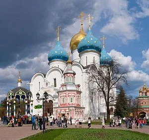Как доехать от Москвы до Сергиева Посада: все способы, как добраться из  Москвы — Яндекс Путешествия