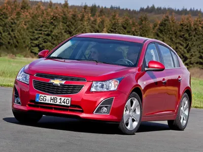 Chevrolet Cruze рестайлинг 2012, 2013, 2014, 2015, хэтчбек 5 дв., 1  поколение, J300 технические характеристики и комплектации