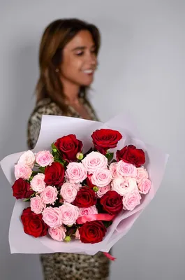 Купить Букеты роз в подарок на ИЗИ | Киев и Украина