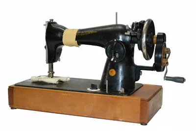 Старинная швейная машинка Зингер - самый полезный предмет антиквариата -  Антикварный магазин АНТИКЗОН
