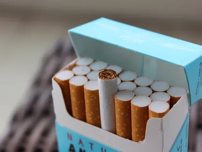 Число сигарет в пачке ограничили 20 штуками - Российская газета